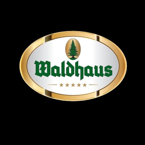 Logo von Waldhaus mit einem grünen Baum und goldenen Akzenten.